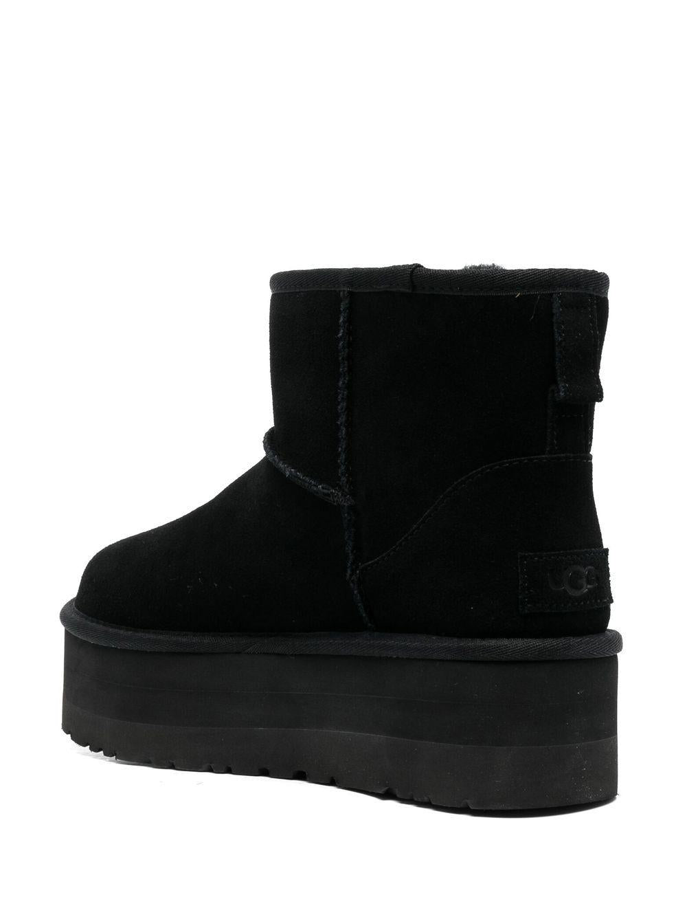 Classic Mini Platform boots 1134991 BLK UGG 