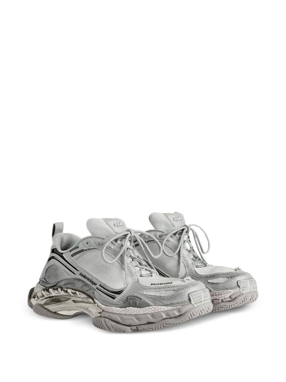 Triple S.2 Gradient Sneaker 865849 WTR2G1800 BALENCIAGA 