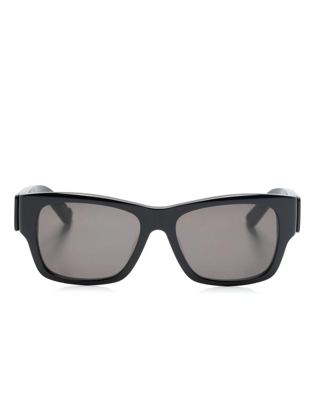 Max sunglasses<BR/><BR/><BR/> 725243 T00391000 BALENCIAGA 