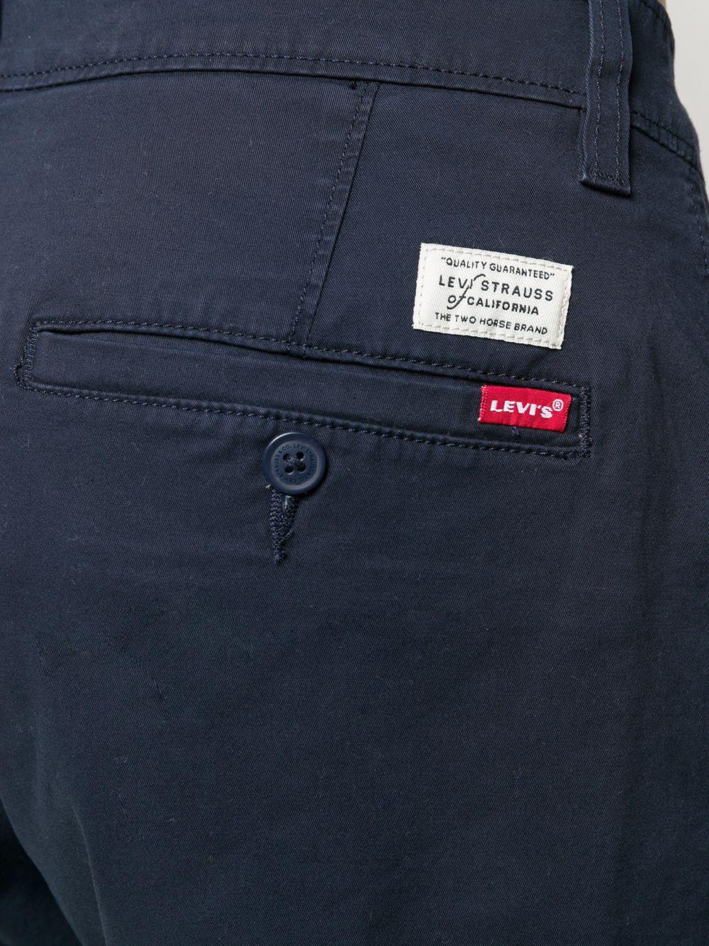 Blue slim-cut chino shorts<BR/><BR/> 17202 0009 LEVI'S 