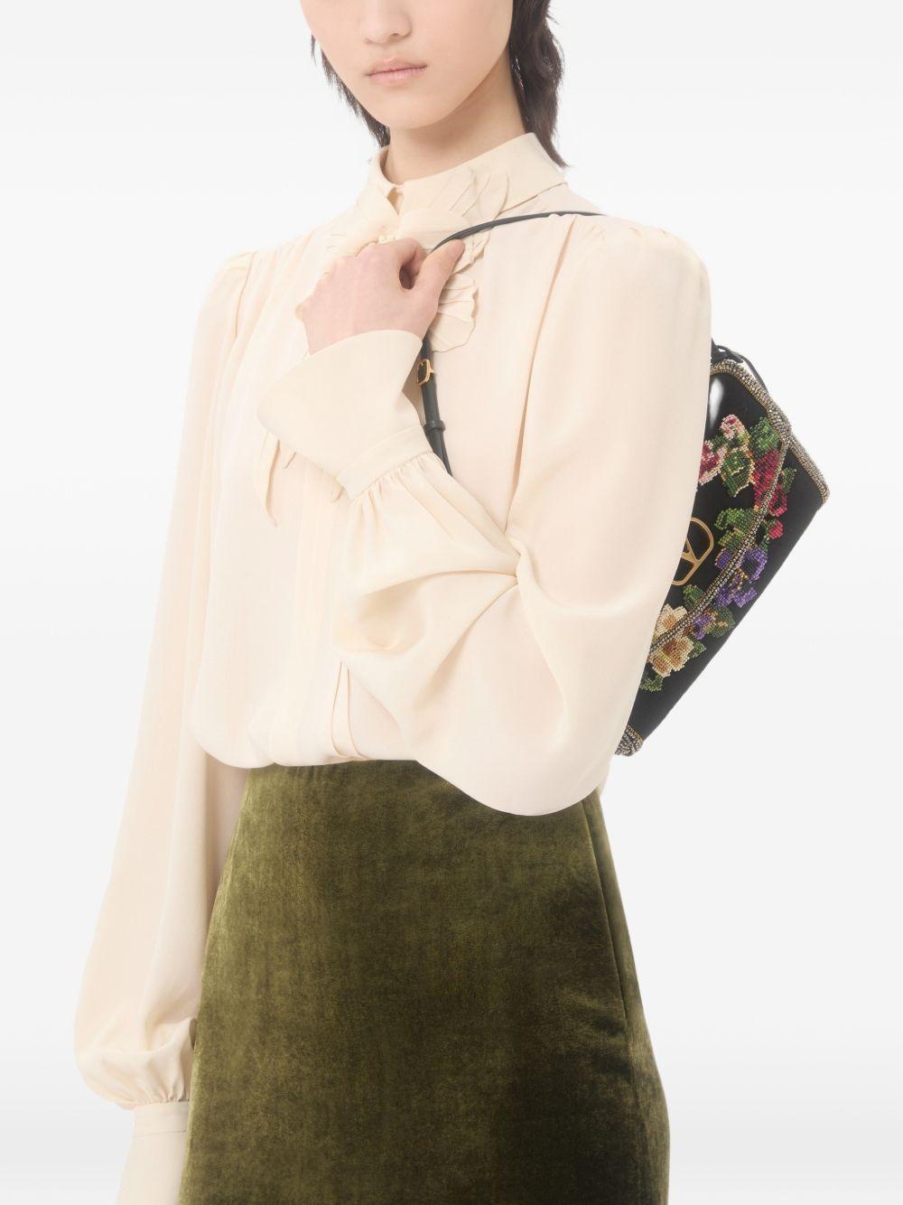 Embroidered Crepe De Chine Top 8B0AEBX021B AD6 VALENTINO GARAVANI 
