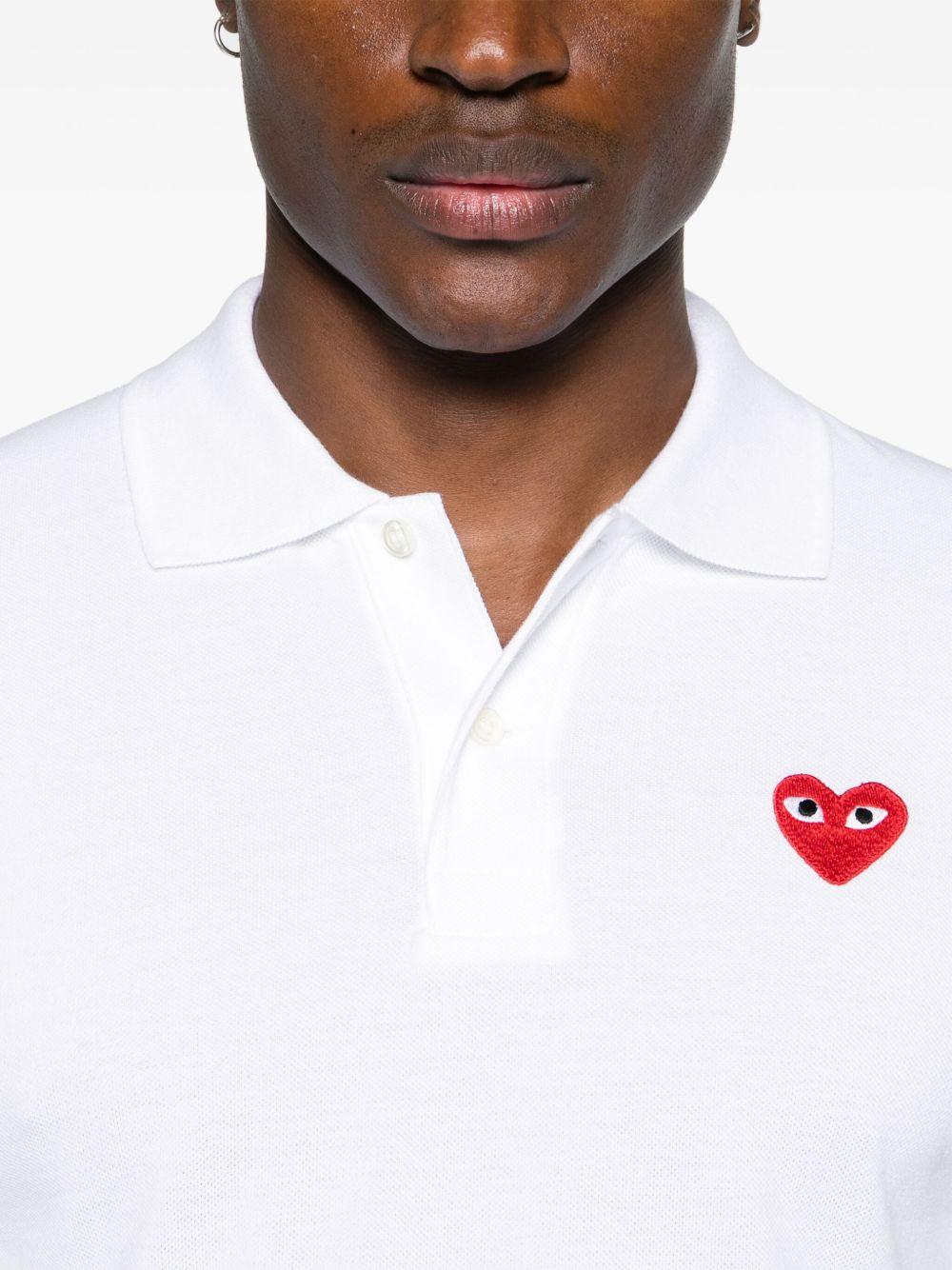 Logo Heart Polo T-shirt AX-T006-051 WHITE COMME DES GARÇONS PLAY 
