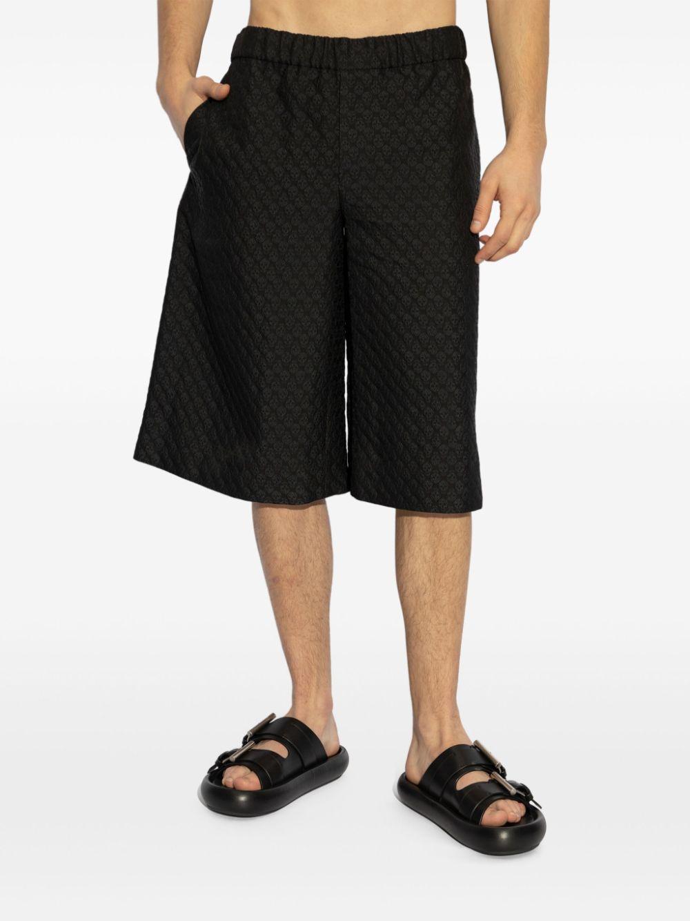Shorts with skull pattern 814209 QRABU1010 ALEXANDER MCQUEEN 