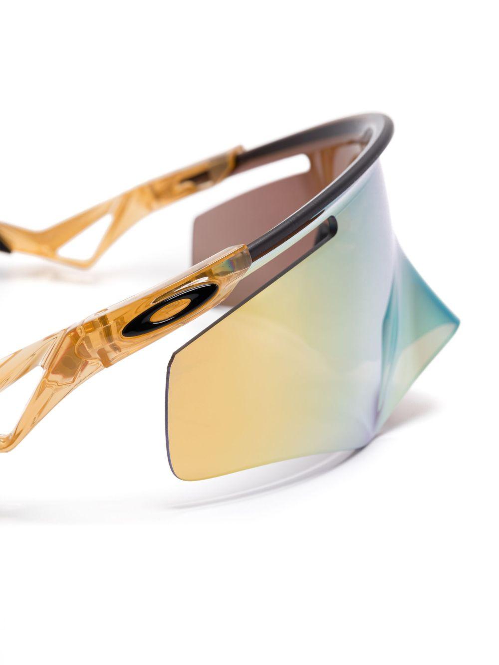 QNTM Kato 0OO9481D 948104 OAKLEY 
