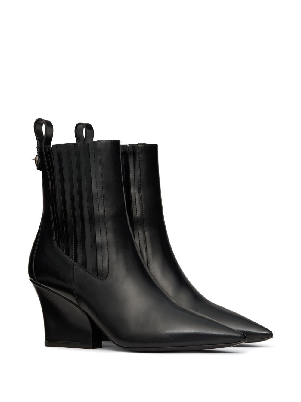 Pointed boots<BR/><BR/><BR/> 5W0S0KT4LQV 0NO VALENTINO GARAVANI 