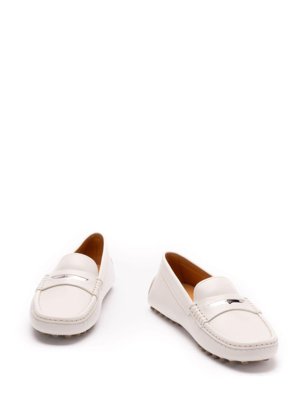 Gommino Driving shoes<BR/><BR/><BR/> XXW22L0JB50 SMXB015 TOD'S 