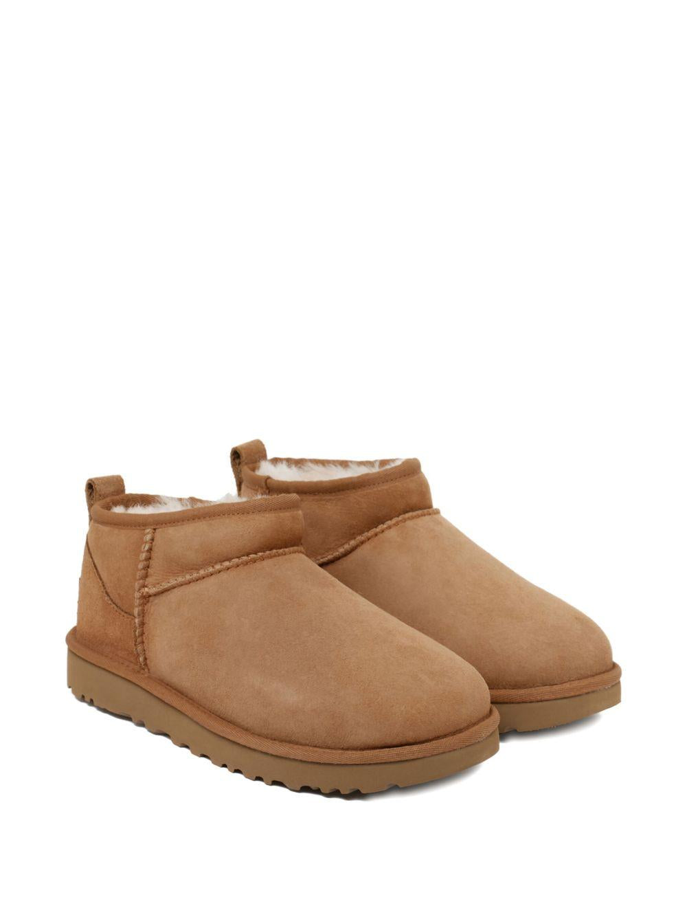 Classic Ultra Mini boots 1116109 CHE UGG 