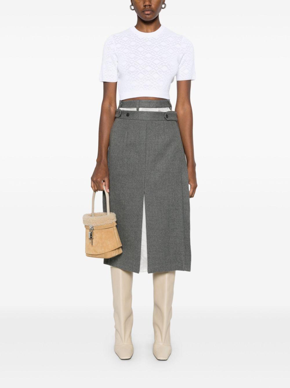 Monogram 72-jacquard cropped T-shirt<BR/><BR/><BR/> BW90TT4ZPN 100 GIVENCHY 