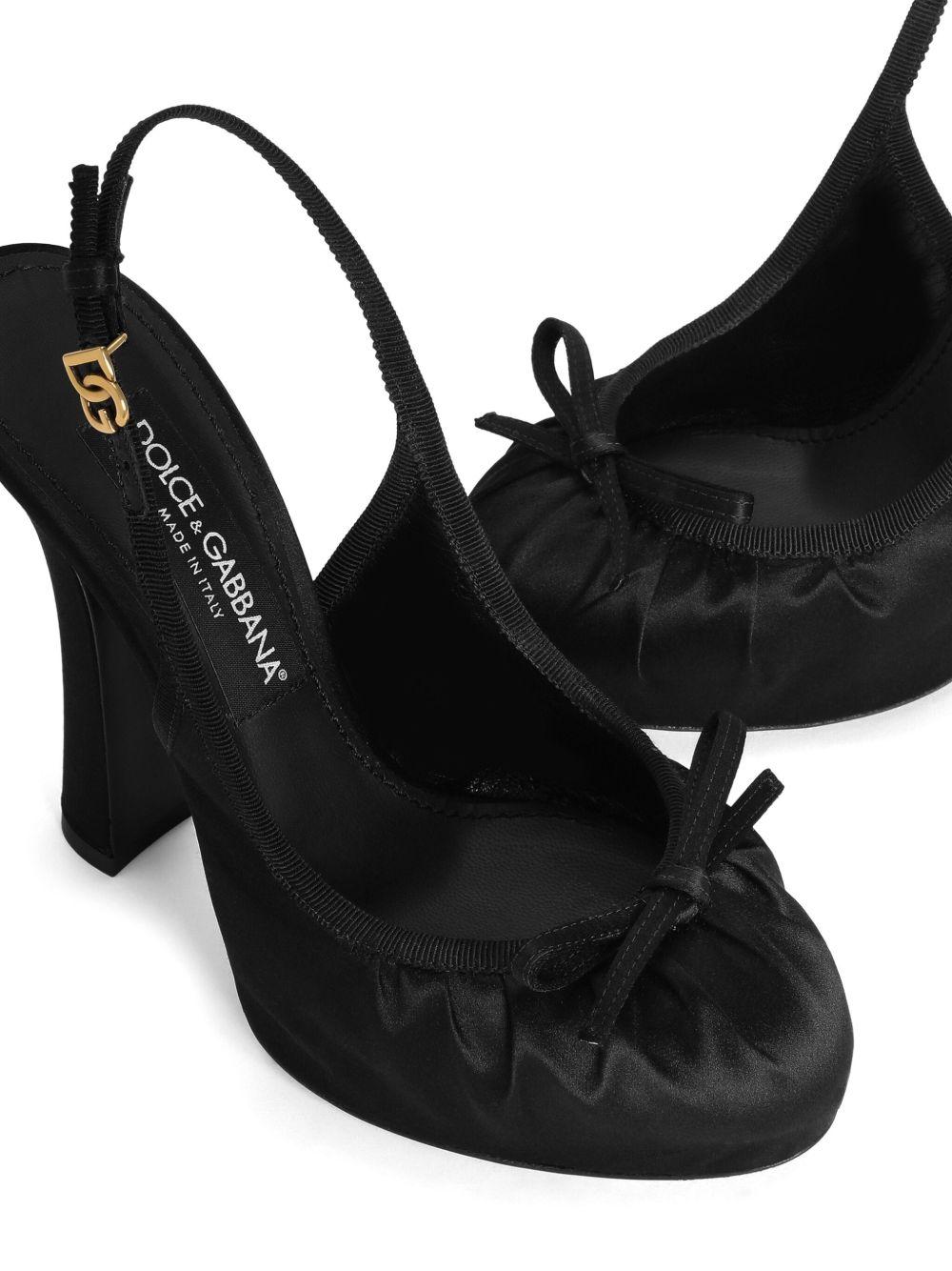 Satin pumps<BR/><BR/><BR/> CG0927 AD1608B956 DOLCE & GABBANA 