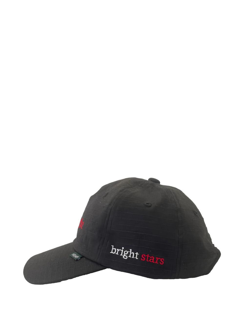 Hat with visor and two-tone front slogan 7923174006 010 MANASTASH 