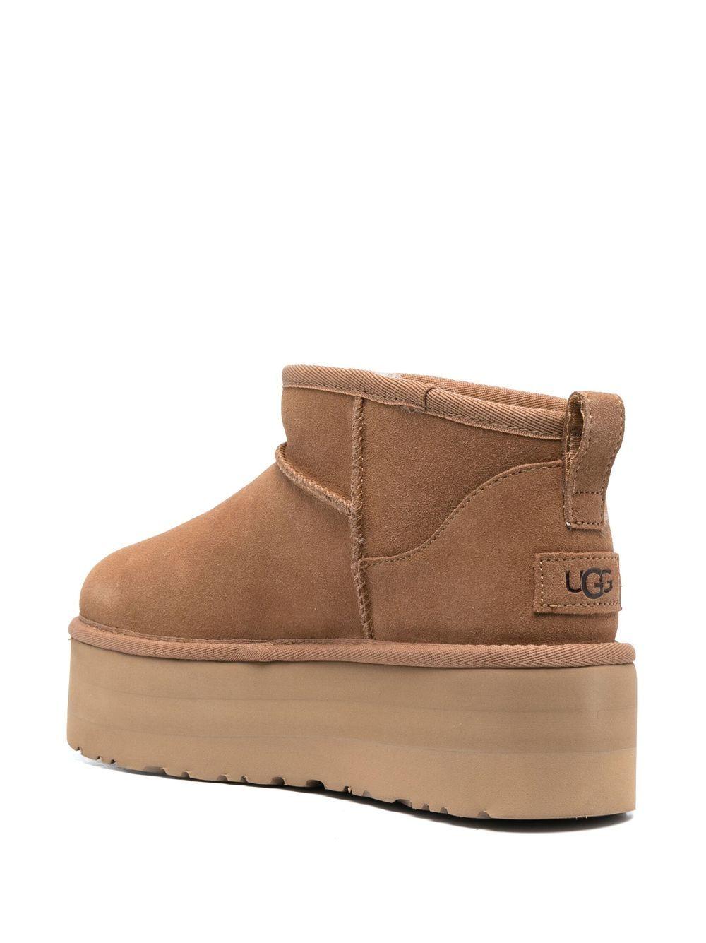 Classic Ultra Mini Platform 1135092 CHE UGG 
