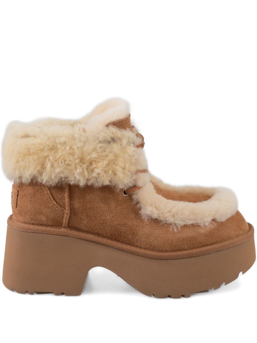 Esmee Lace Up 1171532 CHE UGG 