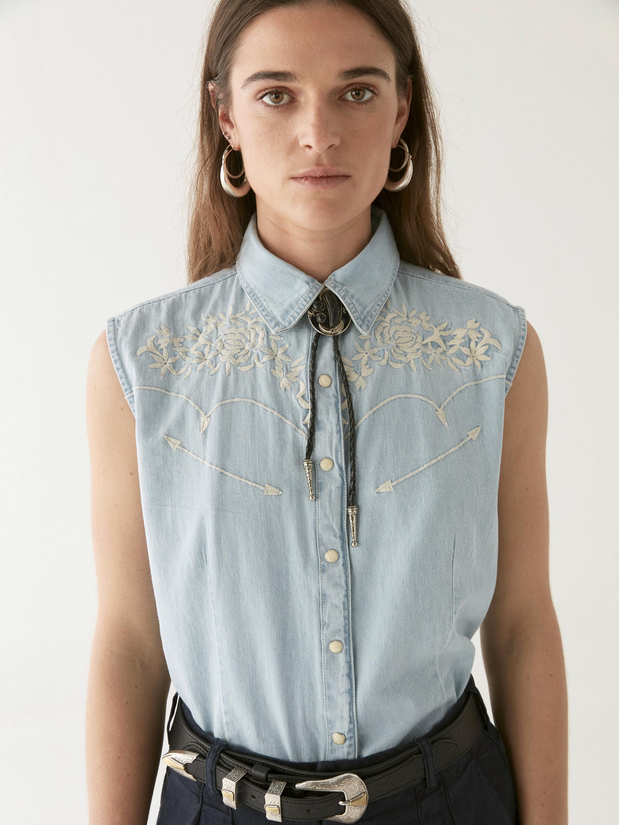 MAISON HOTEL DALLASMUSTANG BLUE