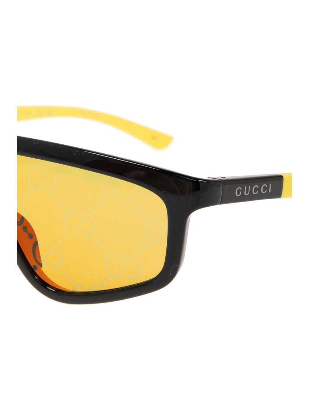 Mask frame sunglasses<BR/><BR/><BR/> 797532 J16921070 GUCCI 