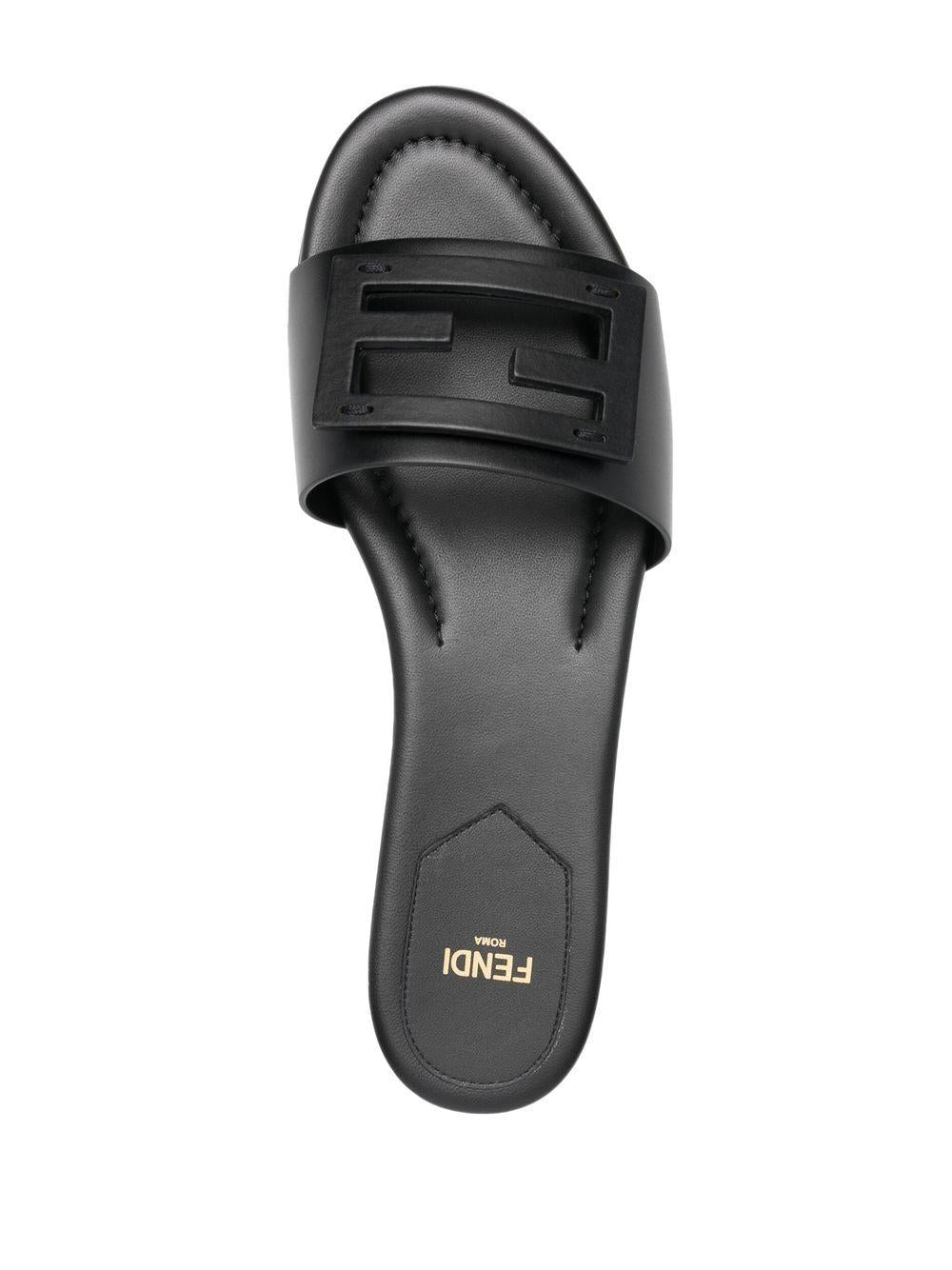 Baguette Leather Slides 8R8136 AE7TF0ABB FENDI 
