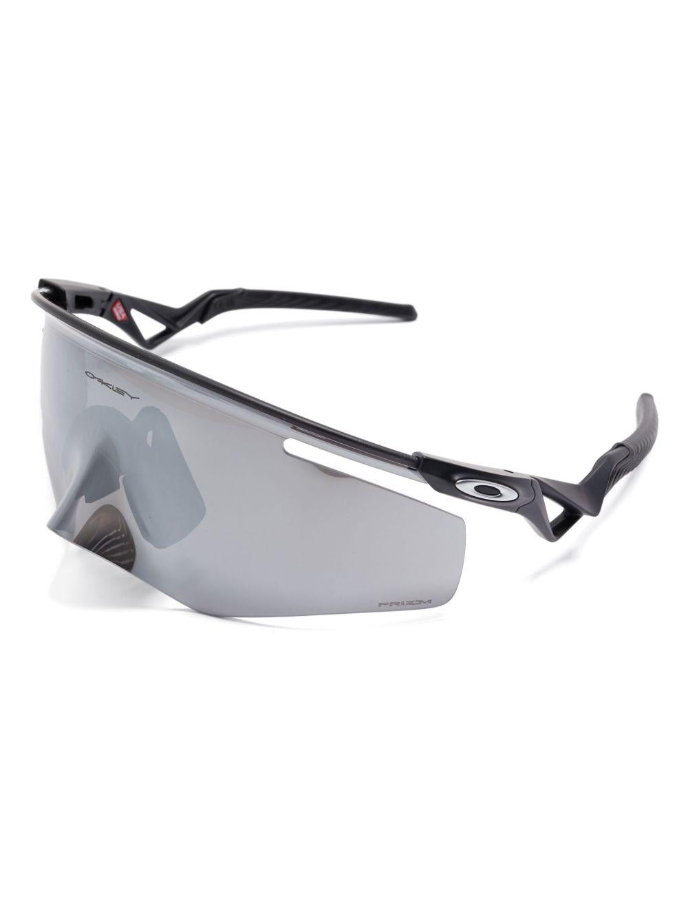 QNTM KATO 0OO9481D 948101 OAKLEY 