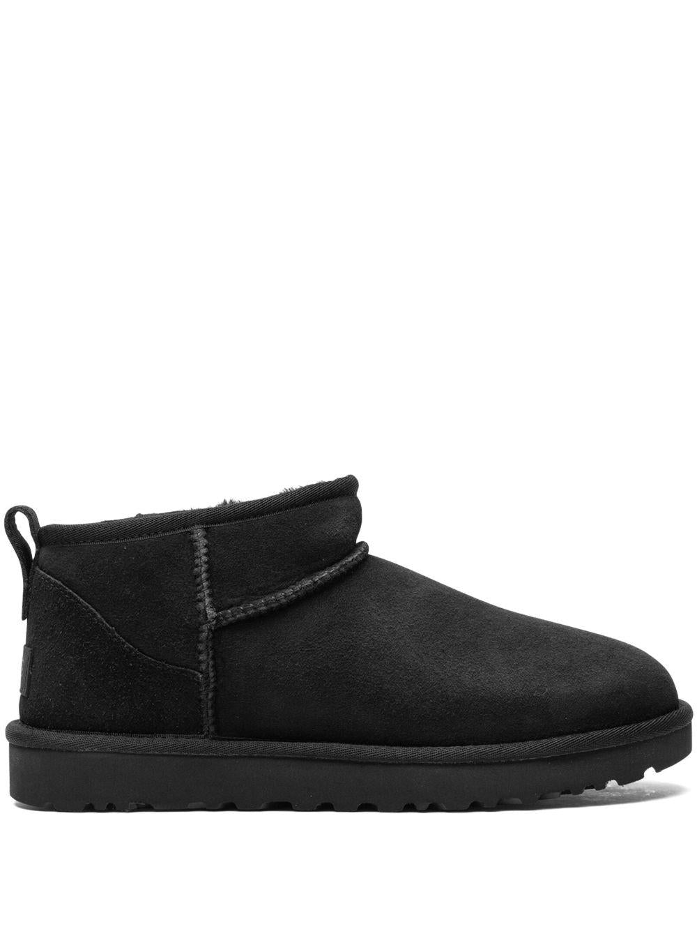 Classic Ultra Mini boots 1116109 BLK UGG 