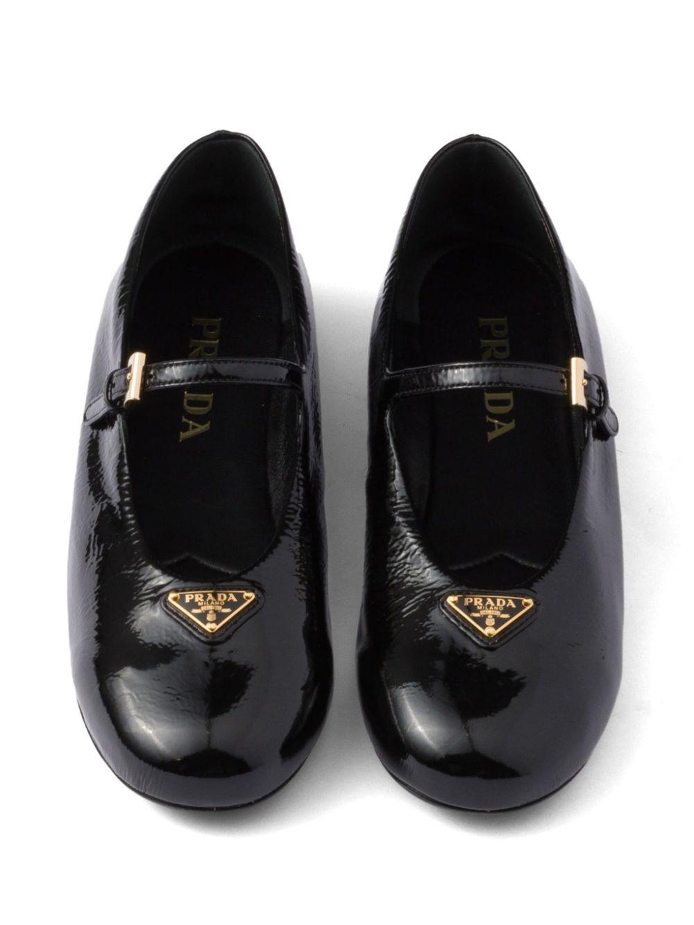 Leather ballerina shoes<BR/><BR/><BR/> 1F793N H27F0002 PRADA 
