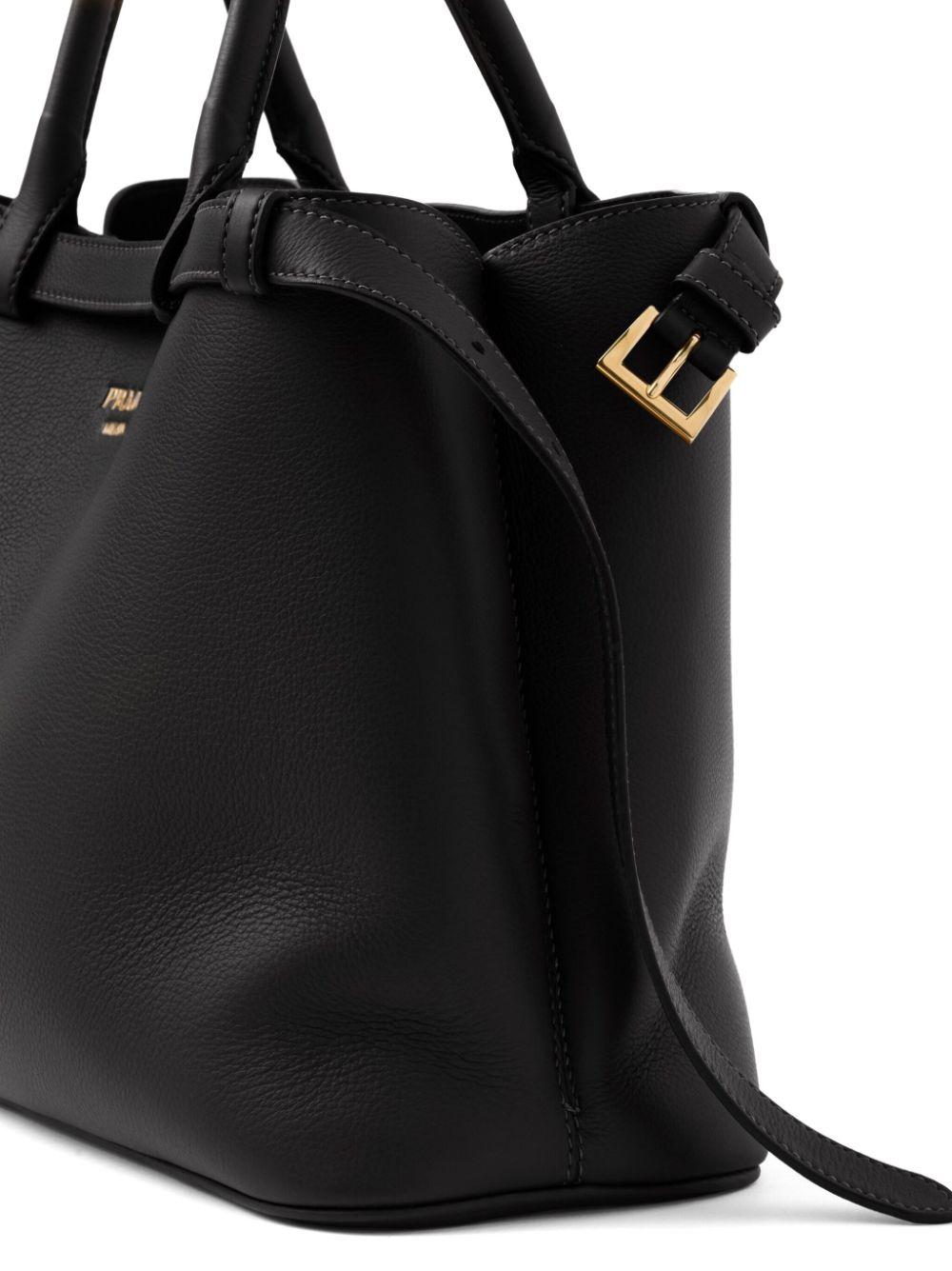 Logo-plaque leather tote bag<BR/><BR/><BR/> 1BA417 2CYSF0002 PRADA 
