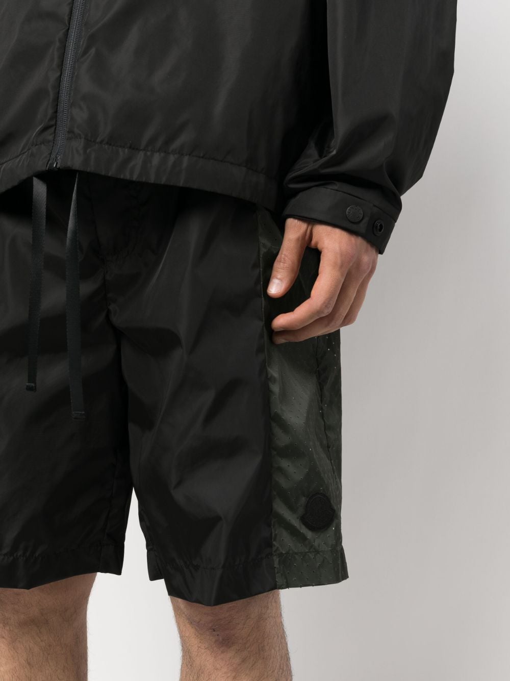 Colour-block bermuda shorts